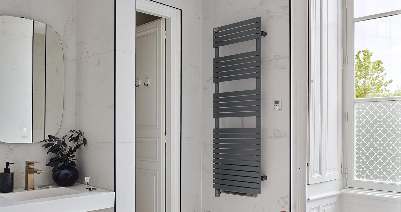 Nouveau radiateur sèche-serviettes Altaï spa + air - Photo d'ambiance